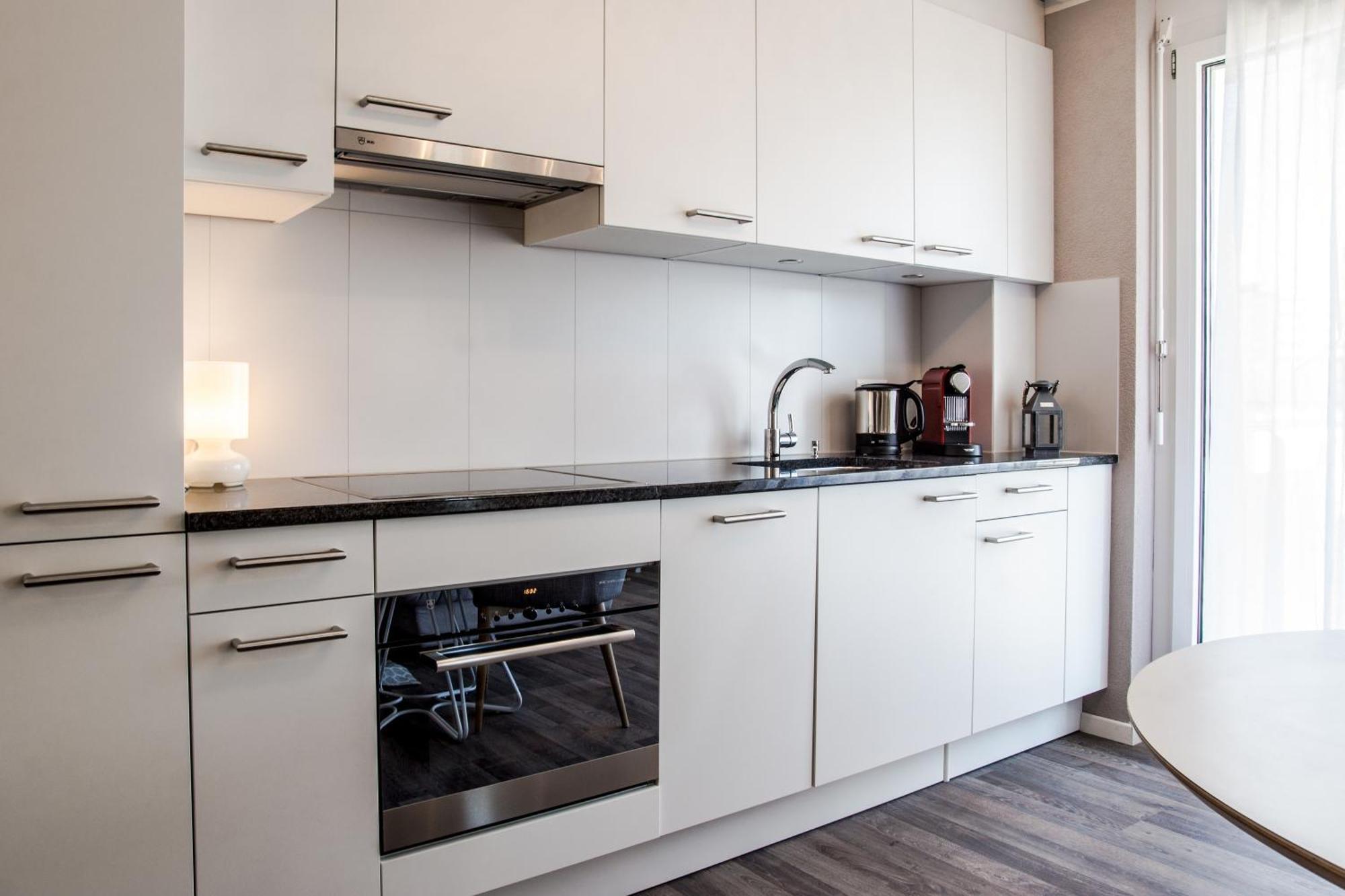 Reloc Serviced Apartments Zurich-Oerlikon 部屋 写真