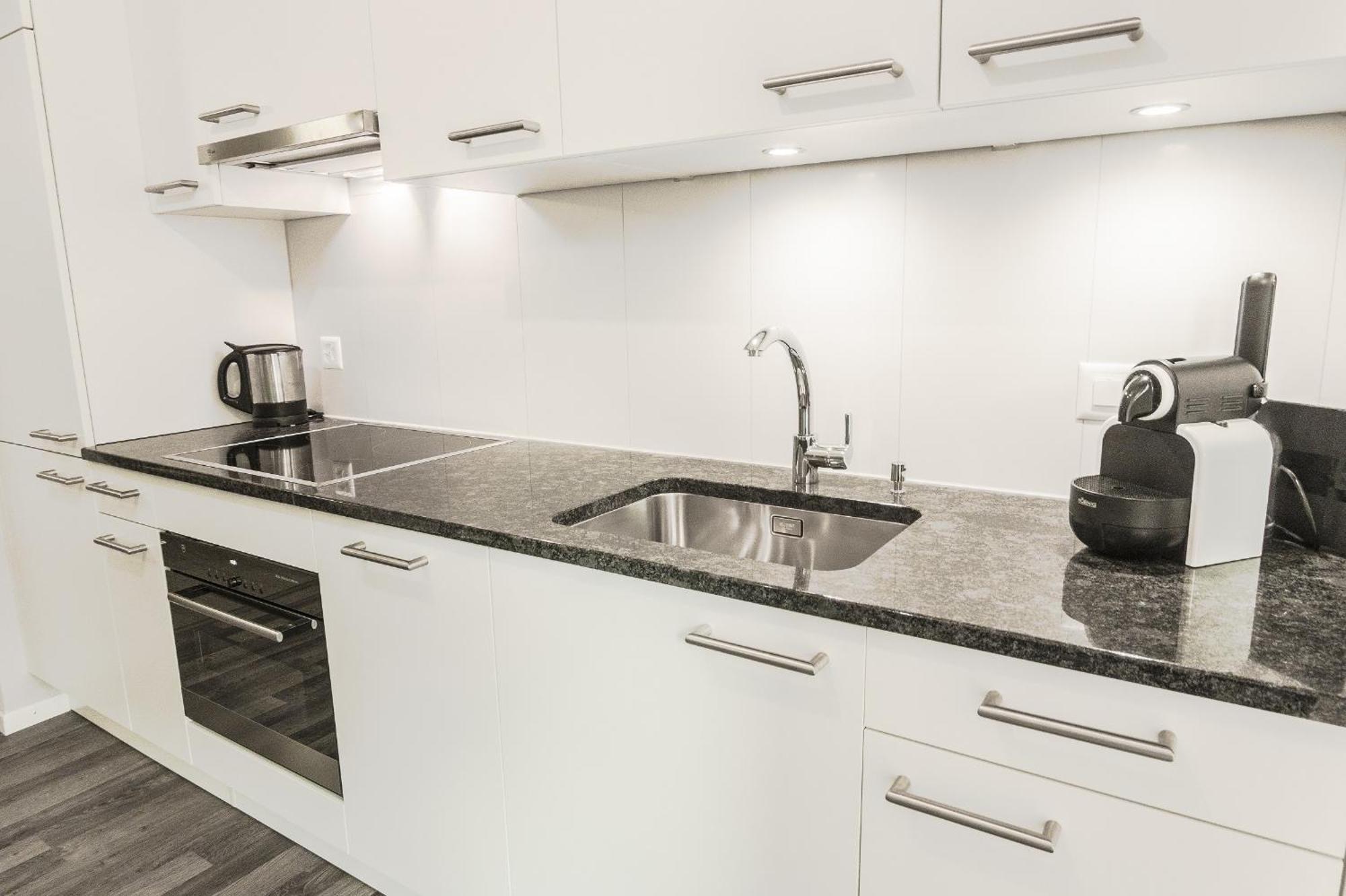 Reloc Serviced Apartments Zurich-Oerlikon 部屋 写真